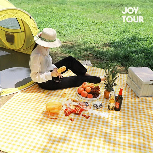 Foldable Outdoor Picnic Pad – Waterproof &amp; Lightweight Beach Mat image 1
